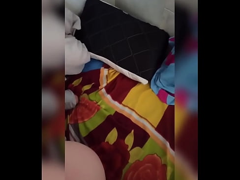 ❤️ Moja cimerka ostaje sama doma jer joj muž ide na odmor a ja koristim priliku da je pojebem i napunim joj dupe mlijekom ️ Domaći porno na bs.appassistance.ru